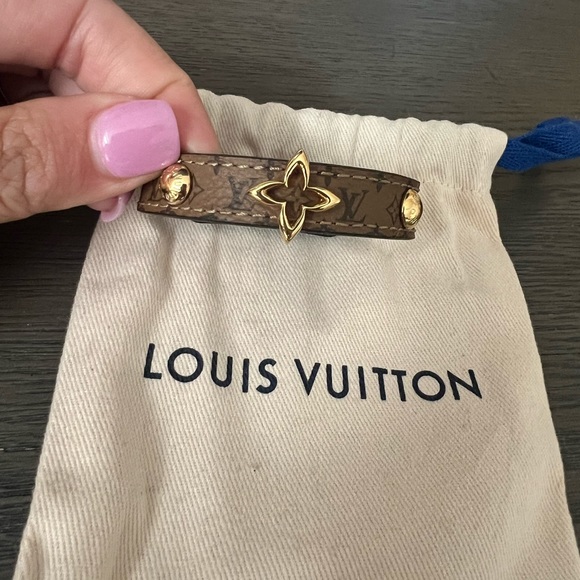 Louis Vuitton Reverse Monogram Bracelet - Picture 4 of 4